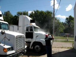 commercial truck washing